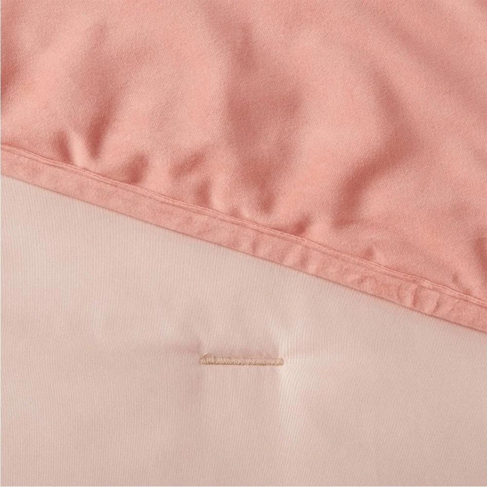 PILLOWFORT NWT velvet kids quilt -pink -twin